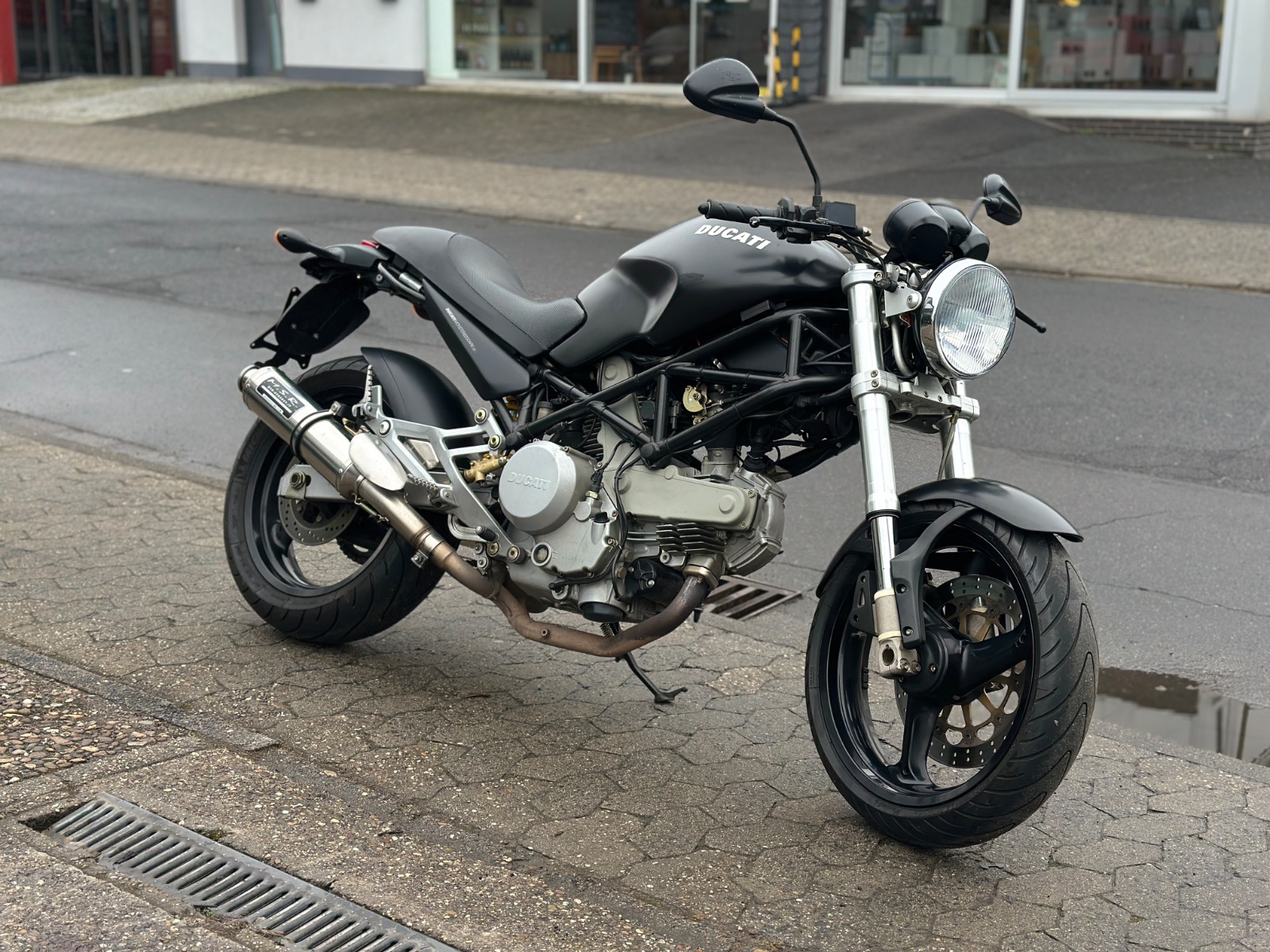 Ducati Monster 620